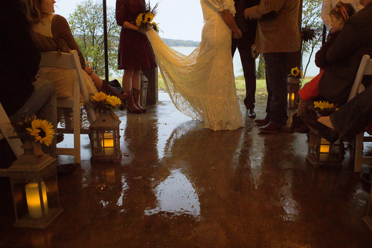 Joe Pool Lake Wedding by Dallas Wedding PHotographers - K & S Ph